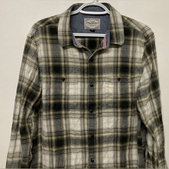 Flag & Anthem Mens Flannel Plaid Shirt Button Up Medium Cream White Black - Picture 3 of 12